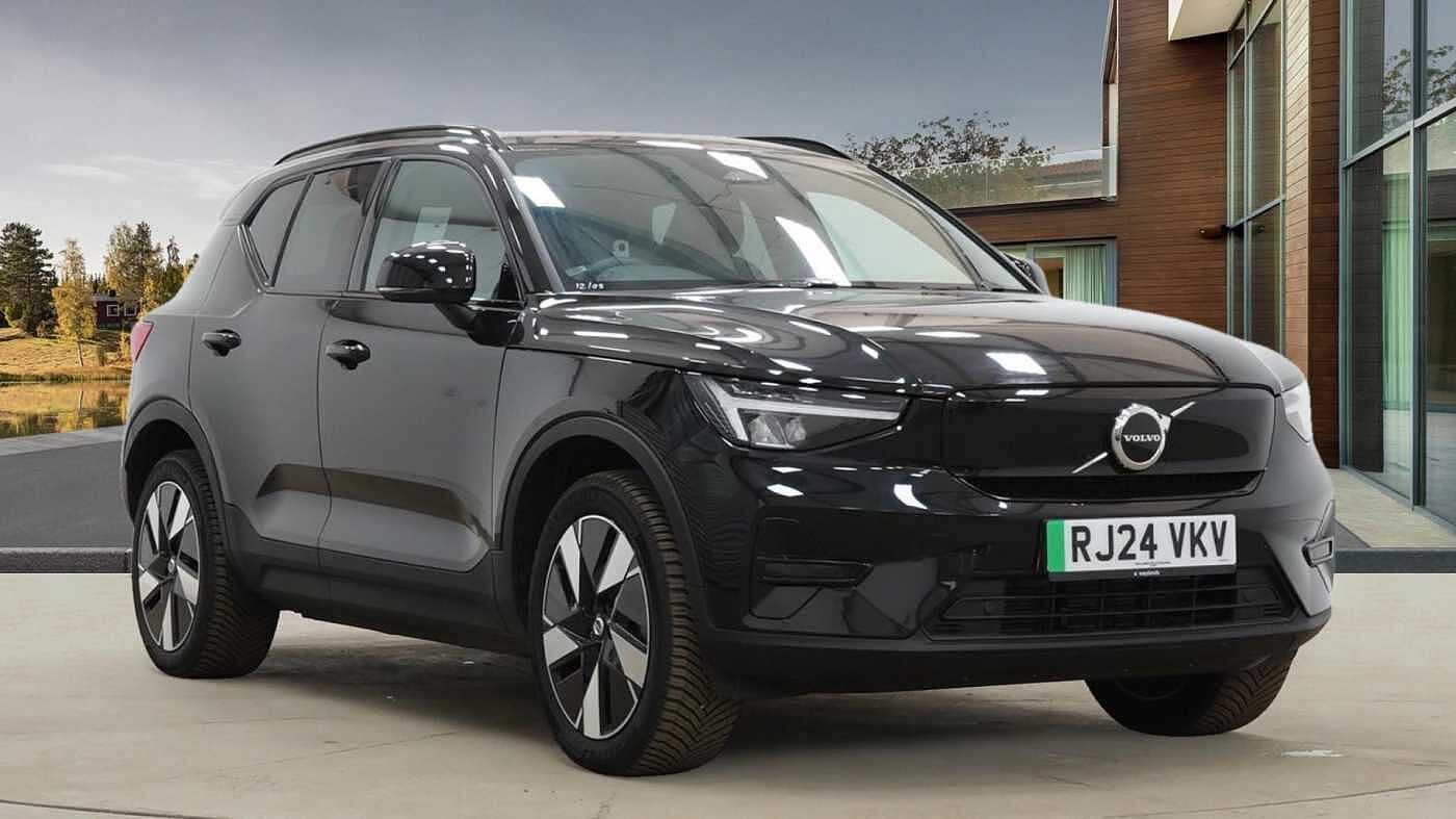 Main listing image - Volvo XC40 Recharge