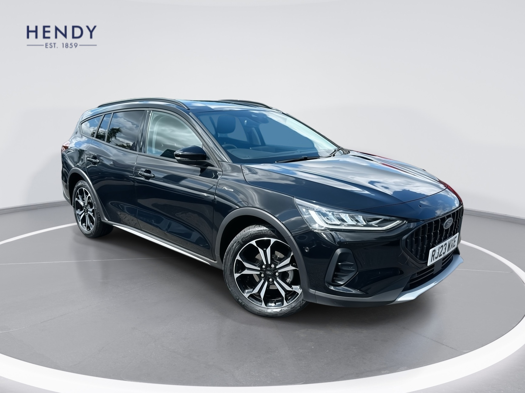 Main listing image - Ford Focus Active