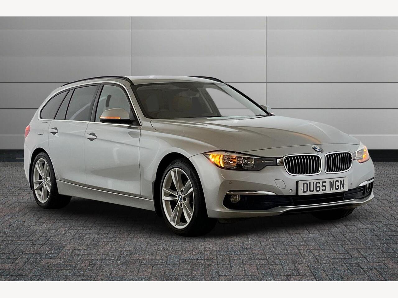 Main listing image - BMW 3 Series Touring