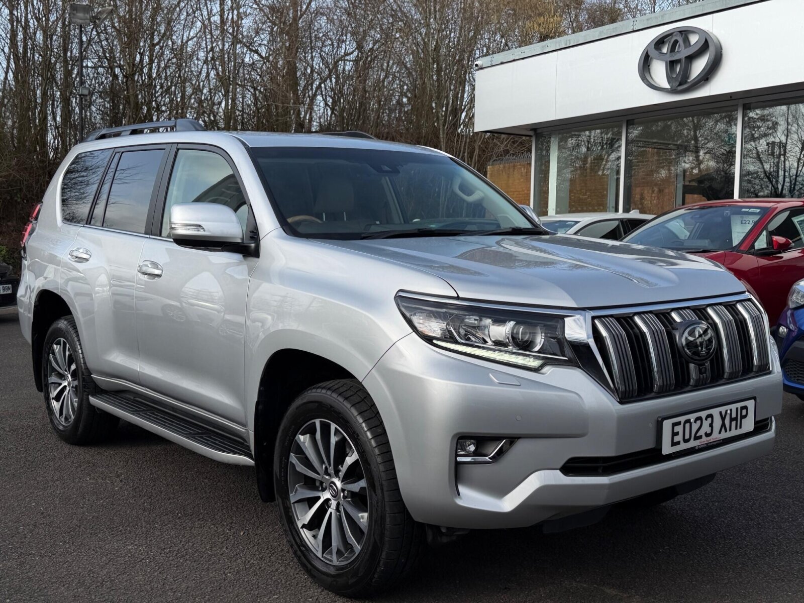 Main listing image - Toyota Land Cruiser