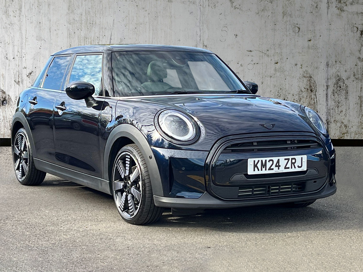 Main listing image - MINI Hatchback 5dr