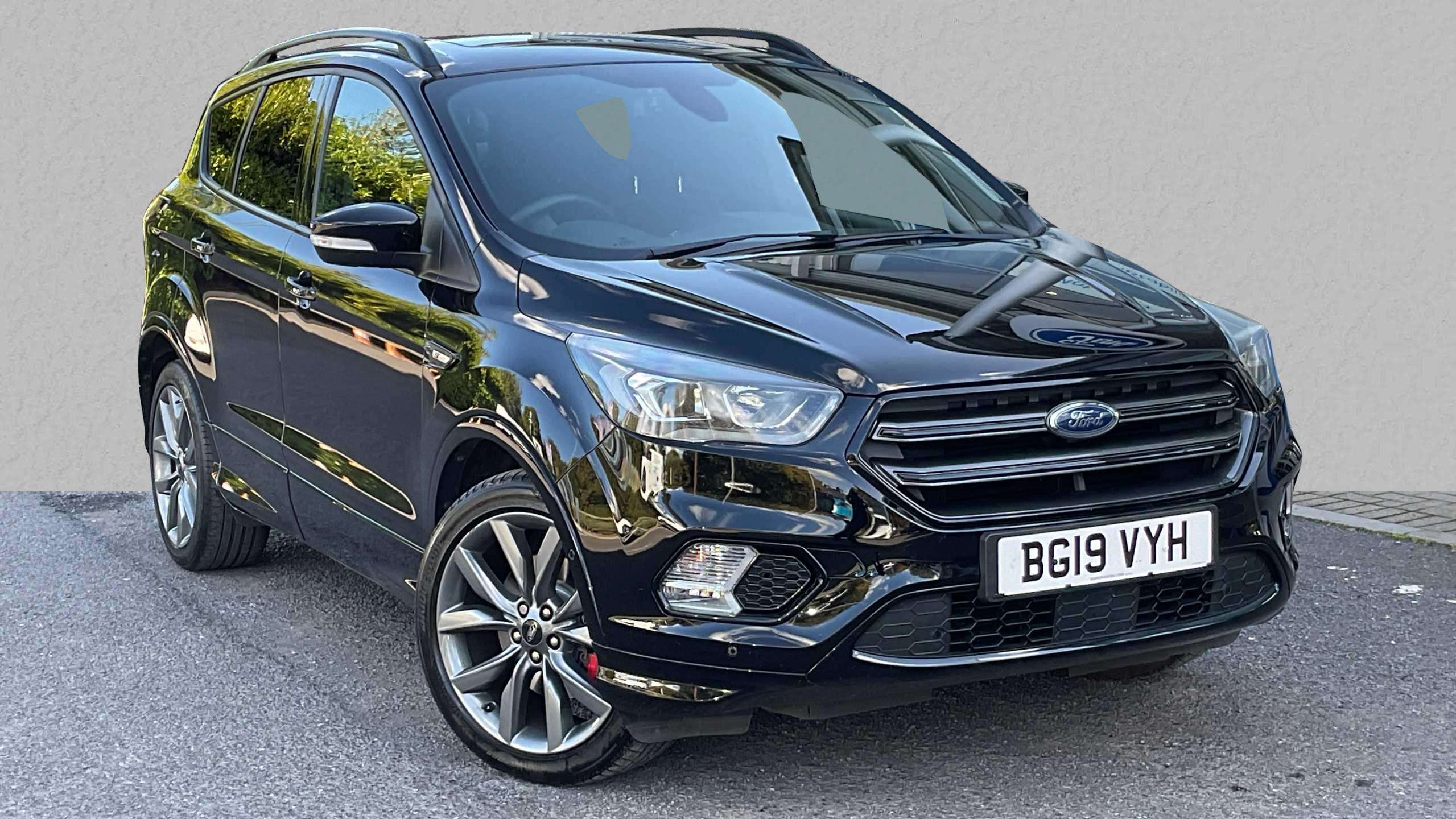 Main listing image - Ford Kuga
