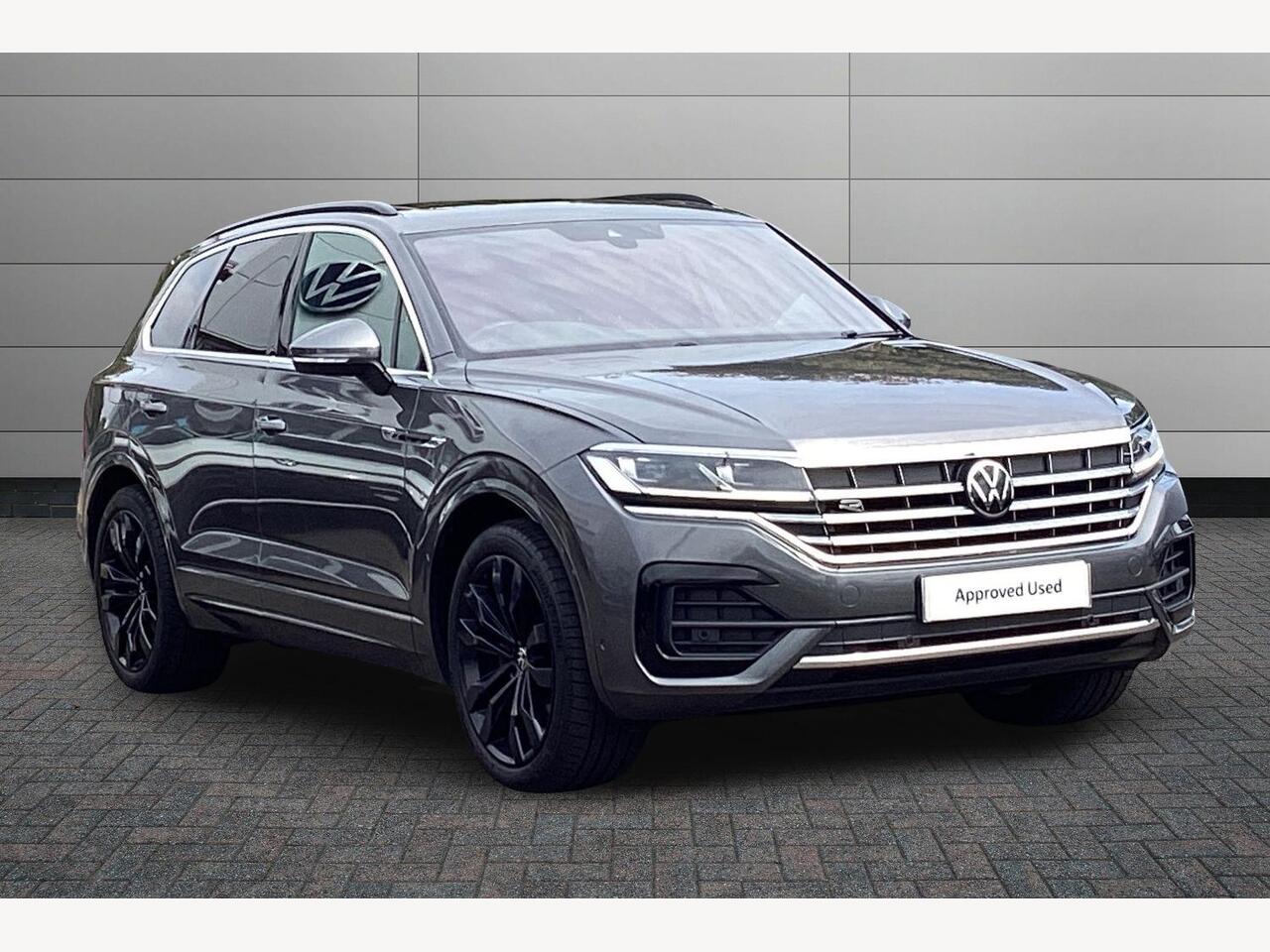 Main listing image - Volkswagen Touareg