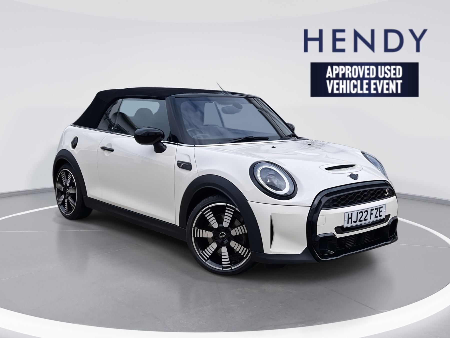 Main listing image - MINI Convertible