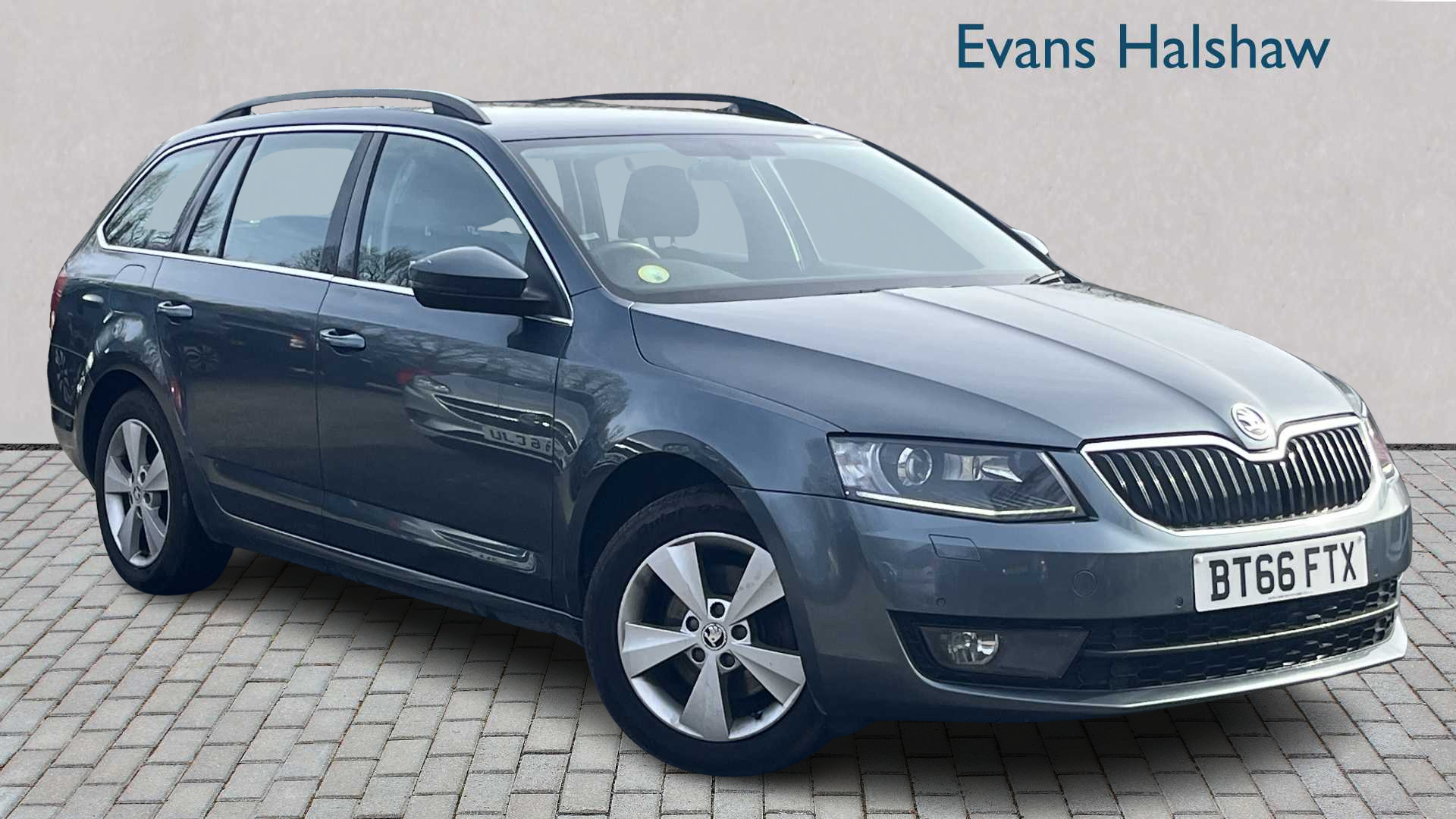 Main listing image - Skoda Octavia Estate