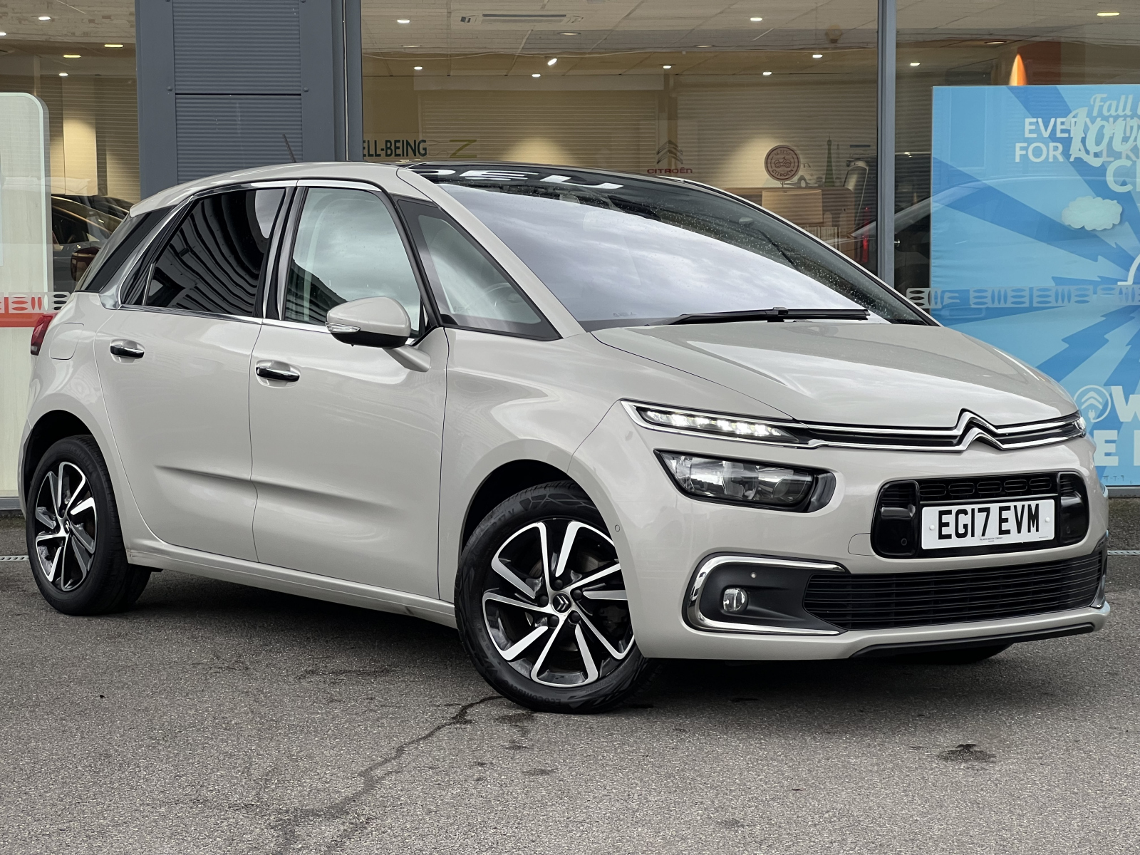 Main listing image - Citroen C4 Picasso