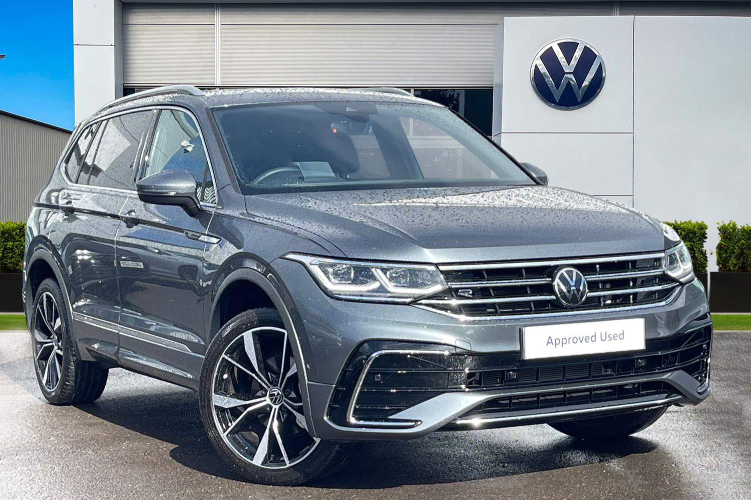 Main listing image - Volkswagen Tiguan Allspace