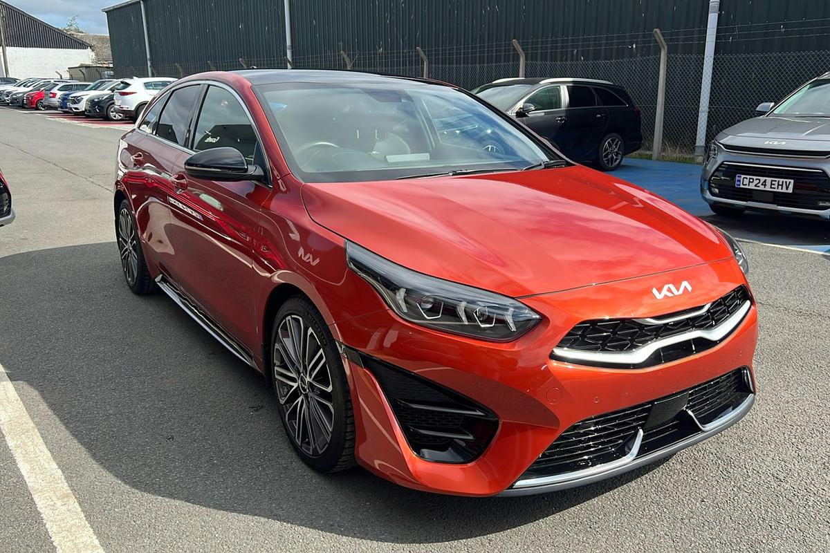 Main listing image - Kia ProCeed