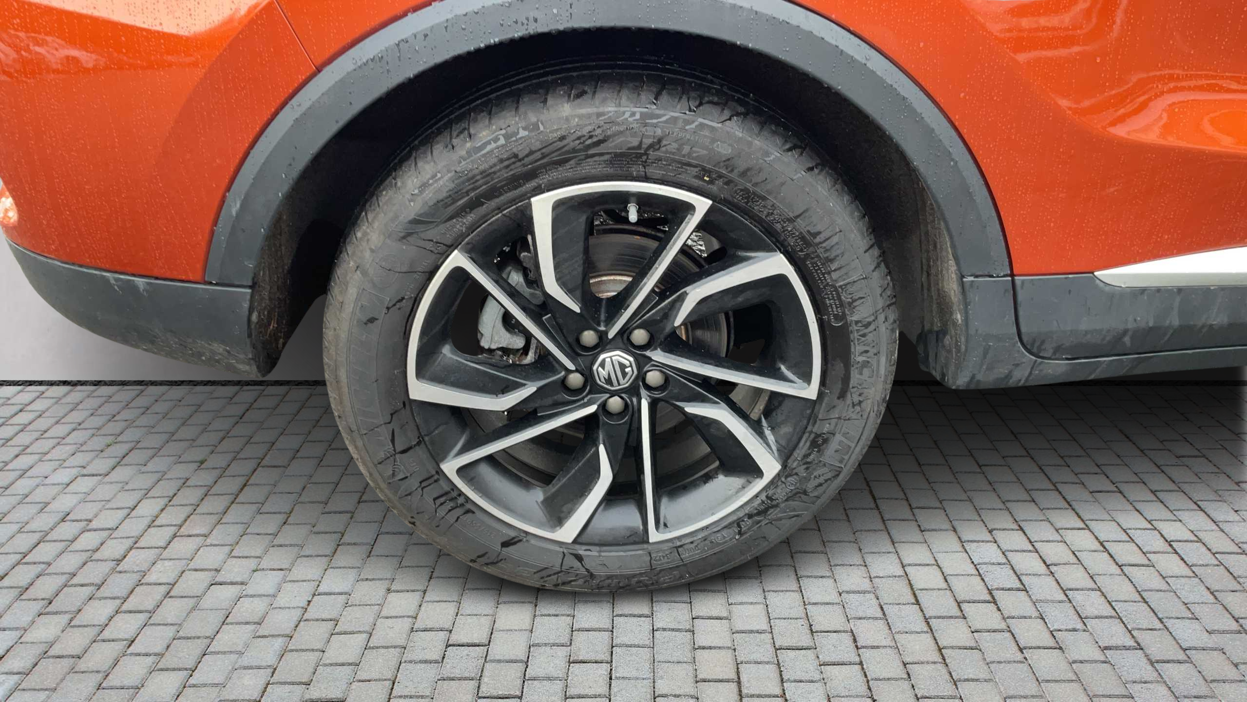 Main listing image - MG ZS