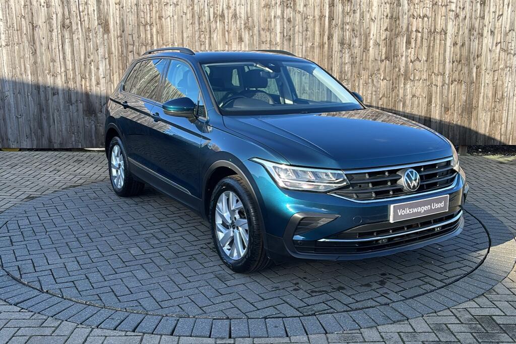 Main listing image - Volkswagen Tiguan