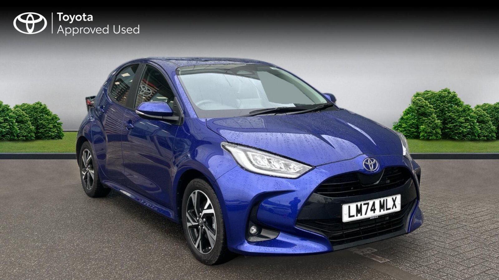 Main listing image - Toyota Yaris