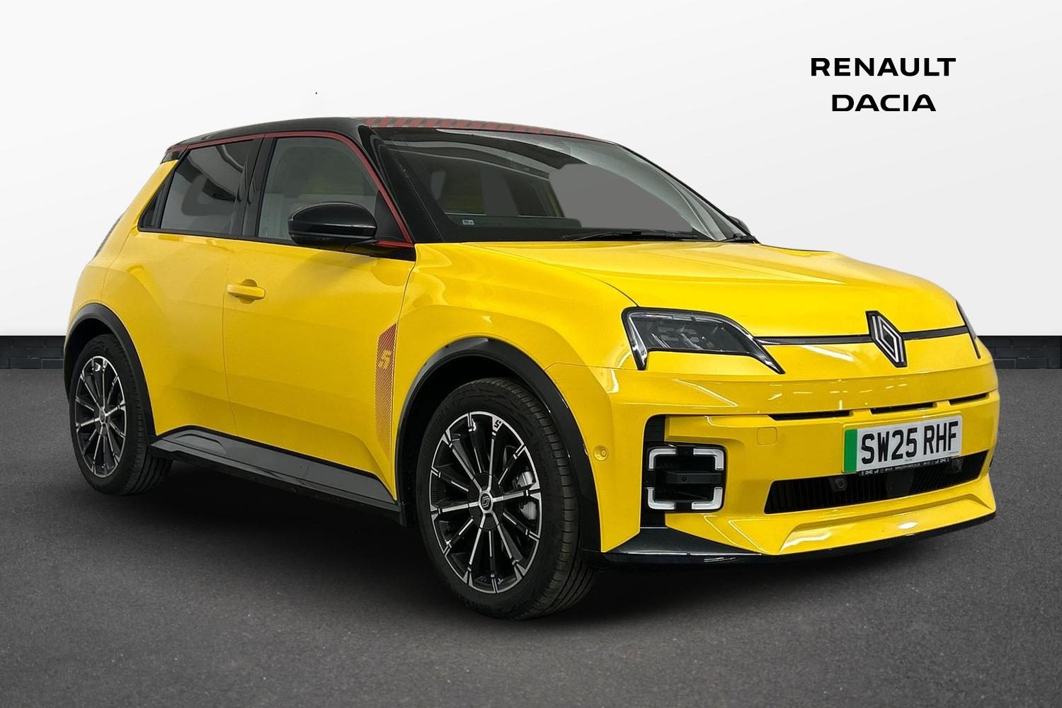 Main listing image - Renault 5