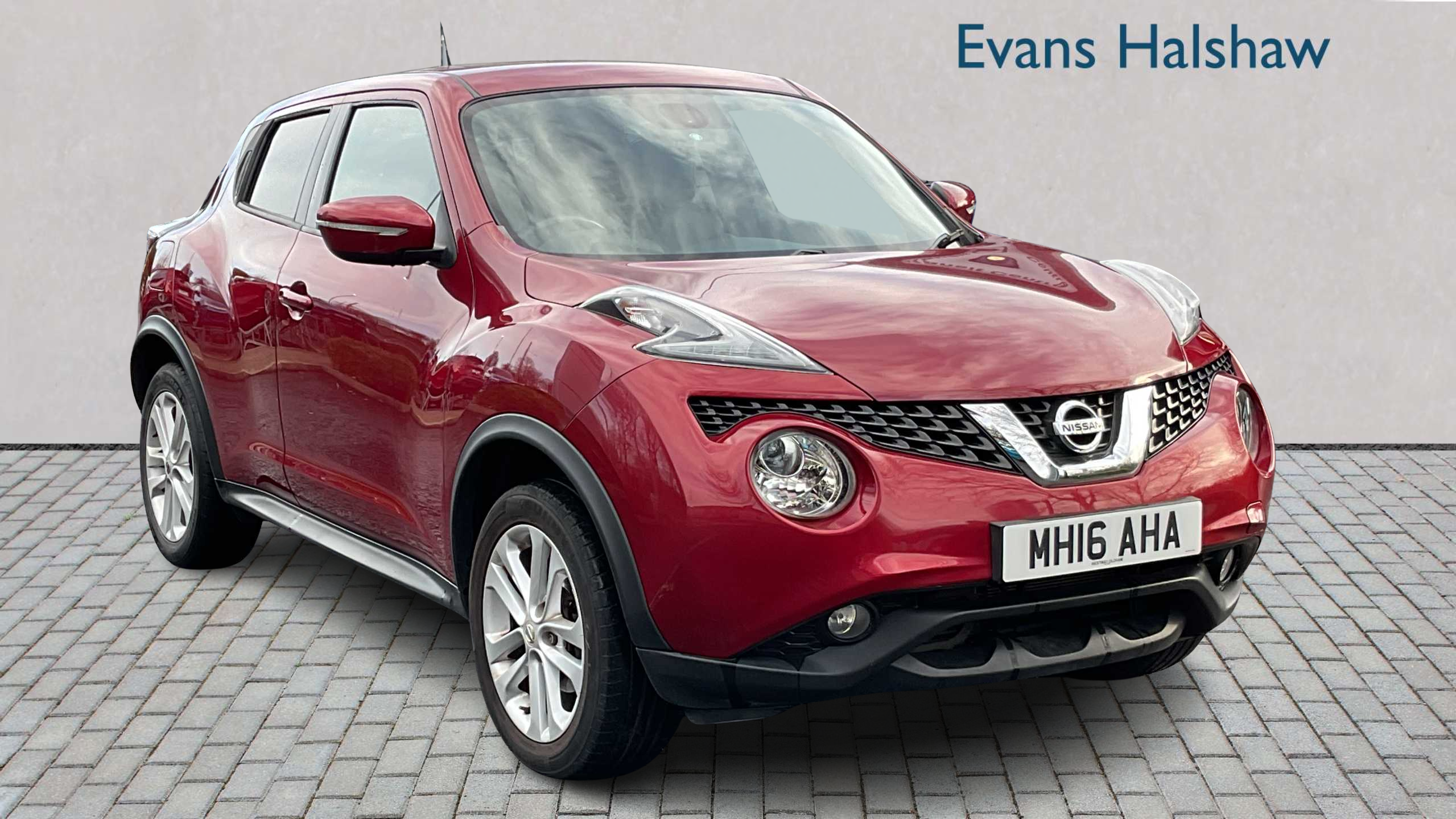 Main listing image - Nissan Juke