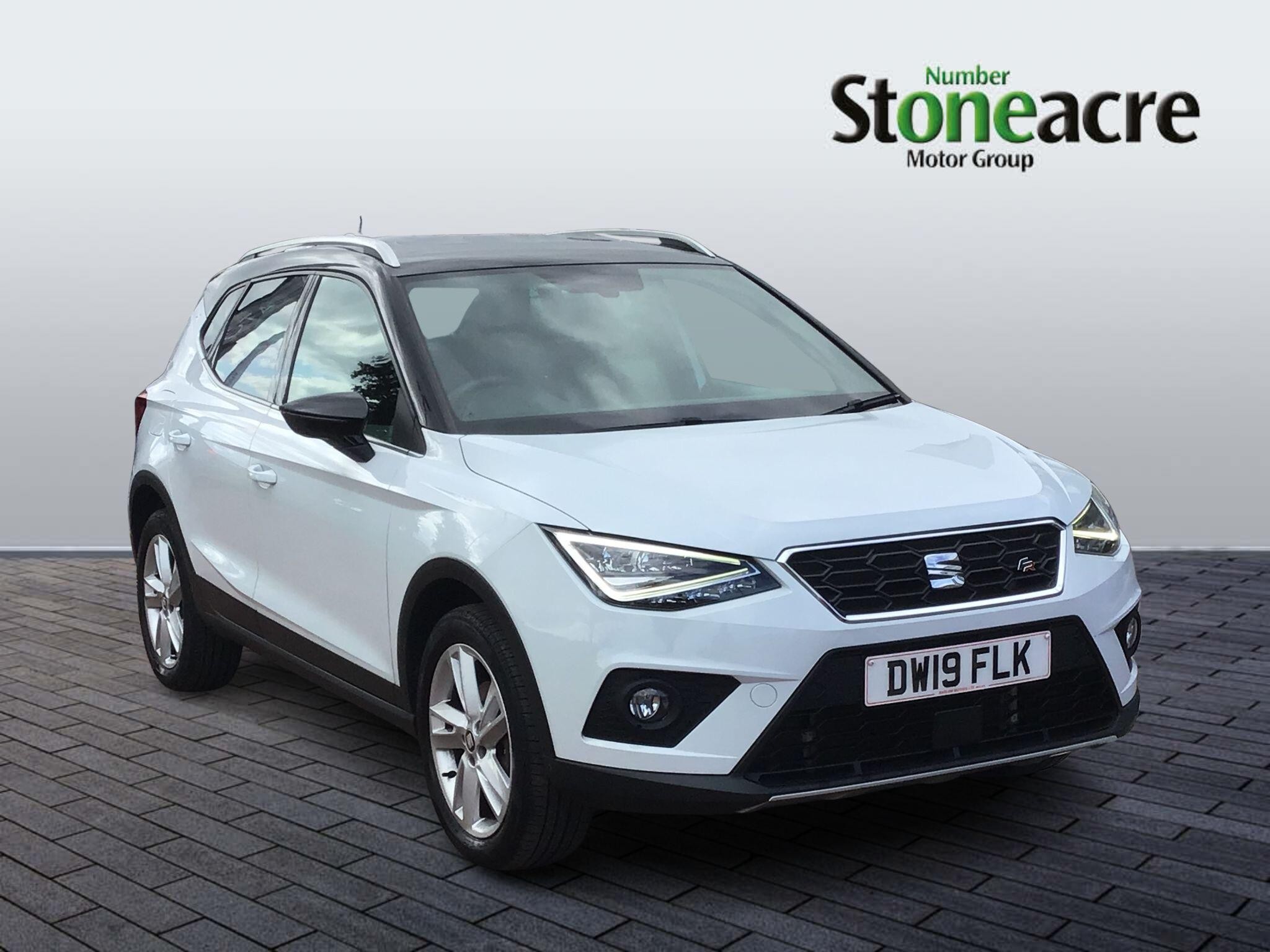 Main listing image - SEAT Arona