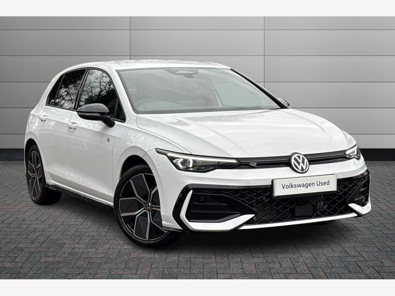Main listing image - Volkswagen Golf