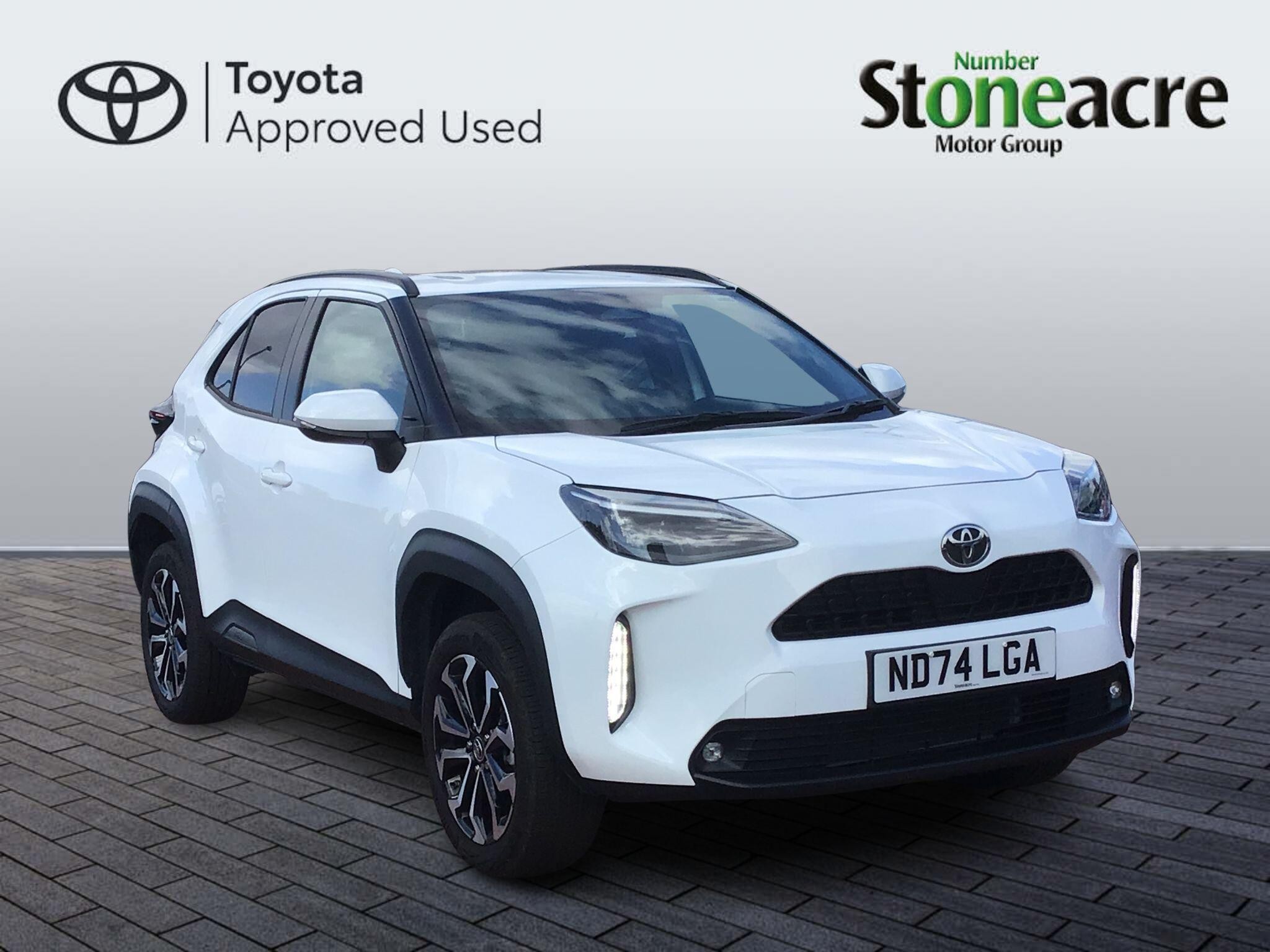 Main listing image - Toyota Yaris Cross