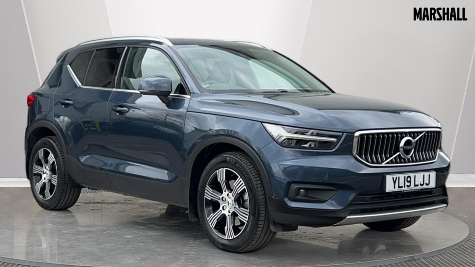 Main listing image - Volvo XC40