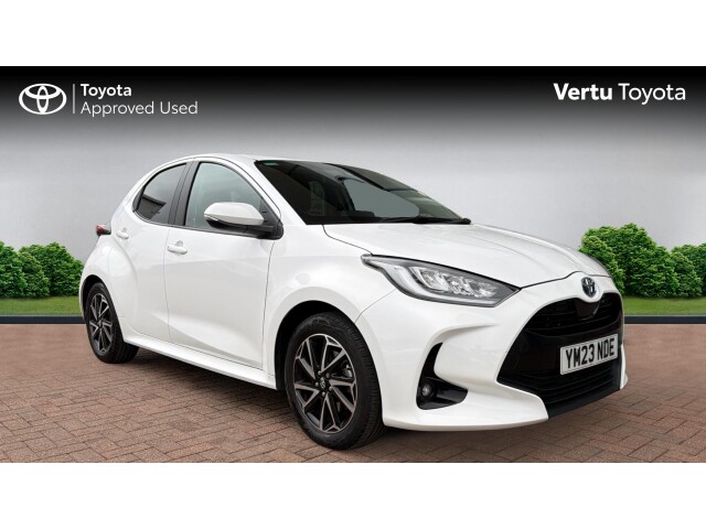 Main listing image - Toyota Yaris