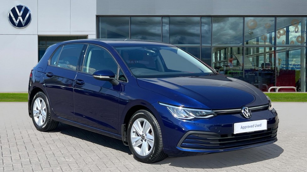 Main listing image - Volkswagen Golf