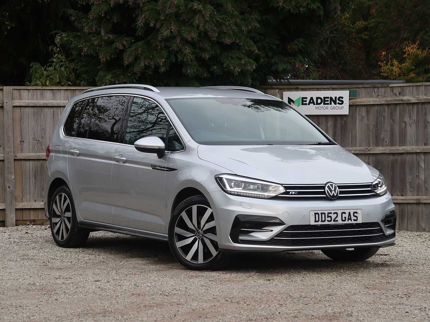 Main listing image - Volkswagen Touran