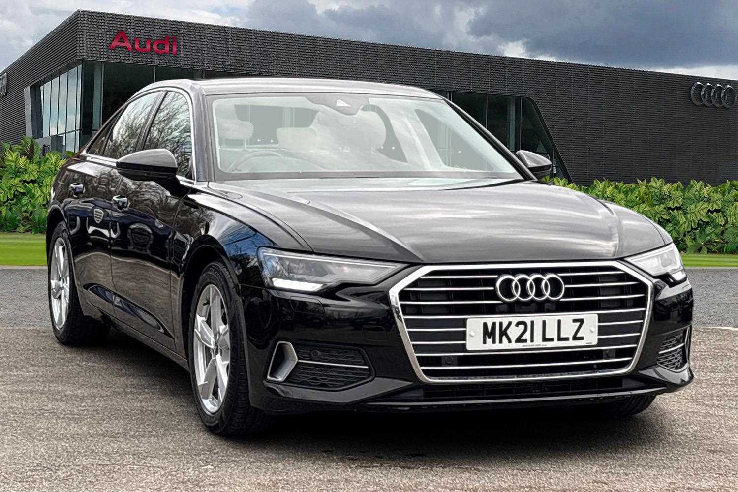 Main listing image - Audi A6