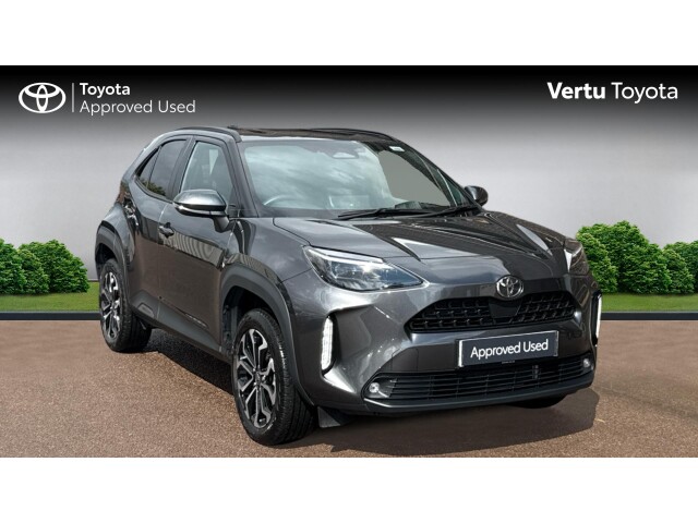 Main listing image - Toyota Yaris Cross