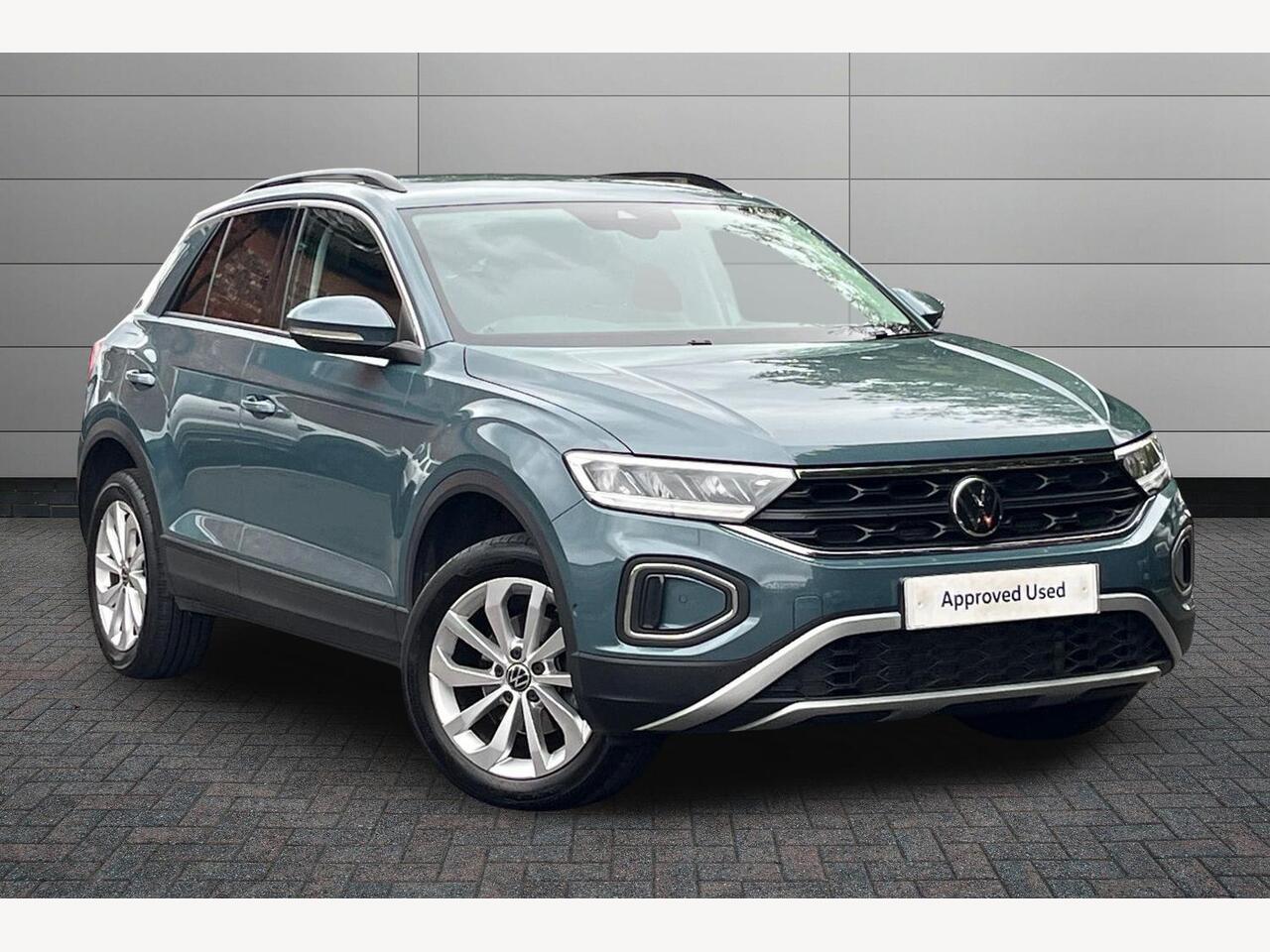 Main listing image - Volkswagen T-Roc
