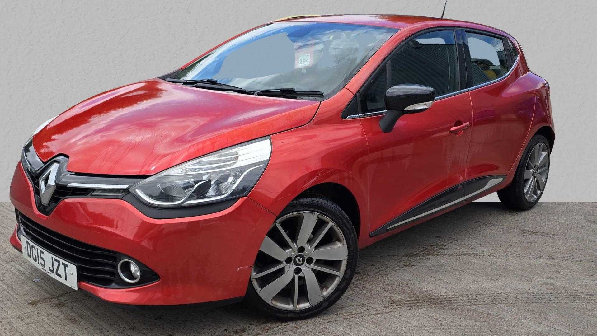Main listing image - Renault Clio