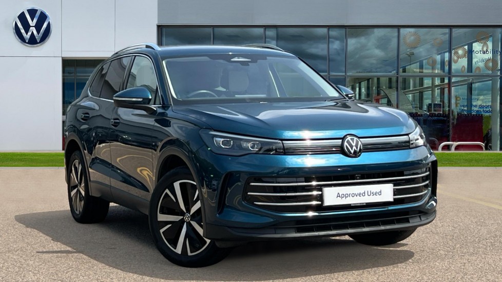 Main listing image - Volkswagen Tiguan