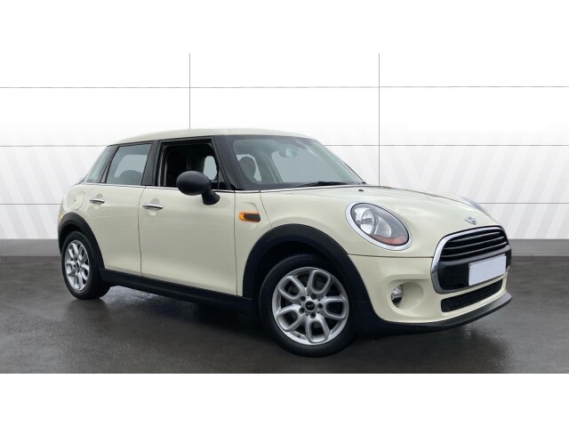 Main listing image - MINI Hatchback 5dr