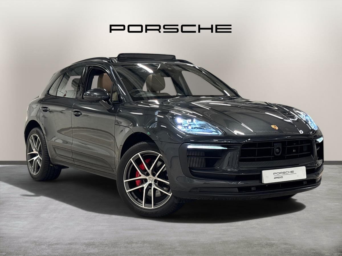 Main listing image - Porsche Macan