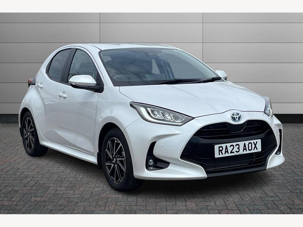 Main listing image - Toyota Yaris