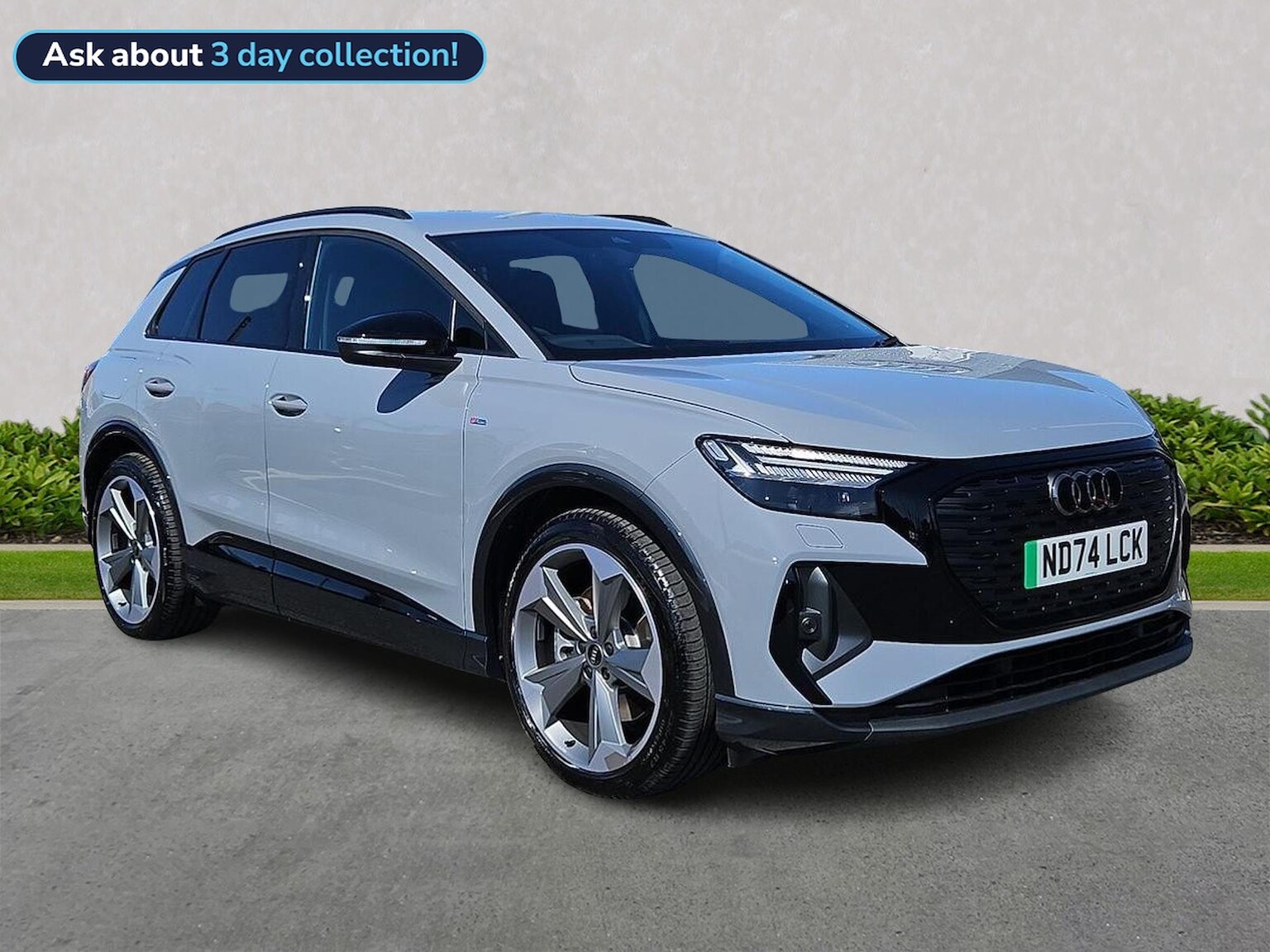 Main listing image - Audi Q4