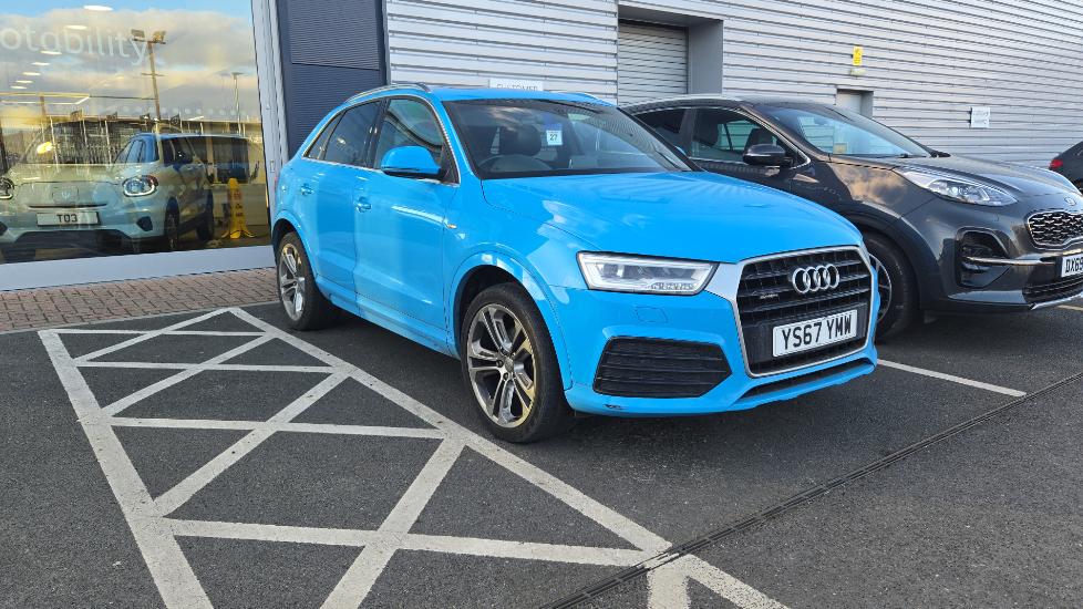 Main listing image - Audi Q3