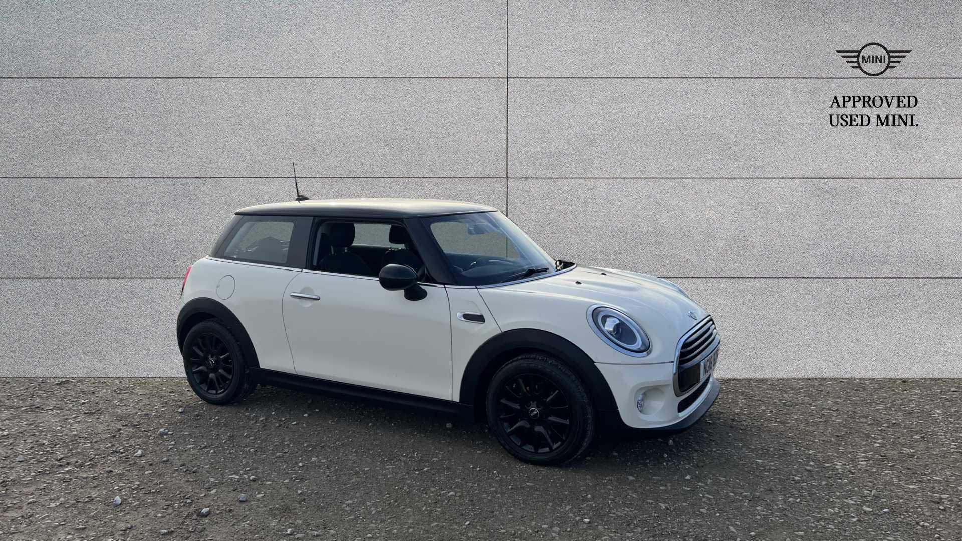 Main listing image - MINI Hatchback