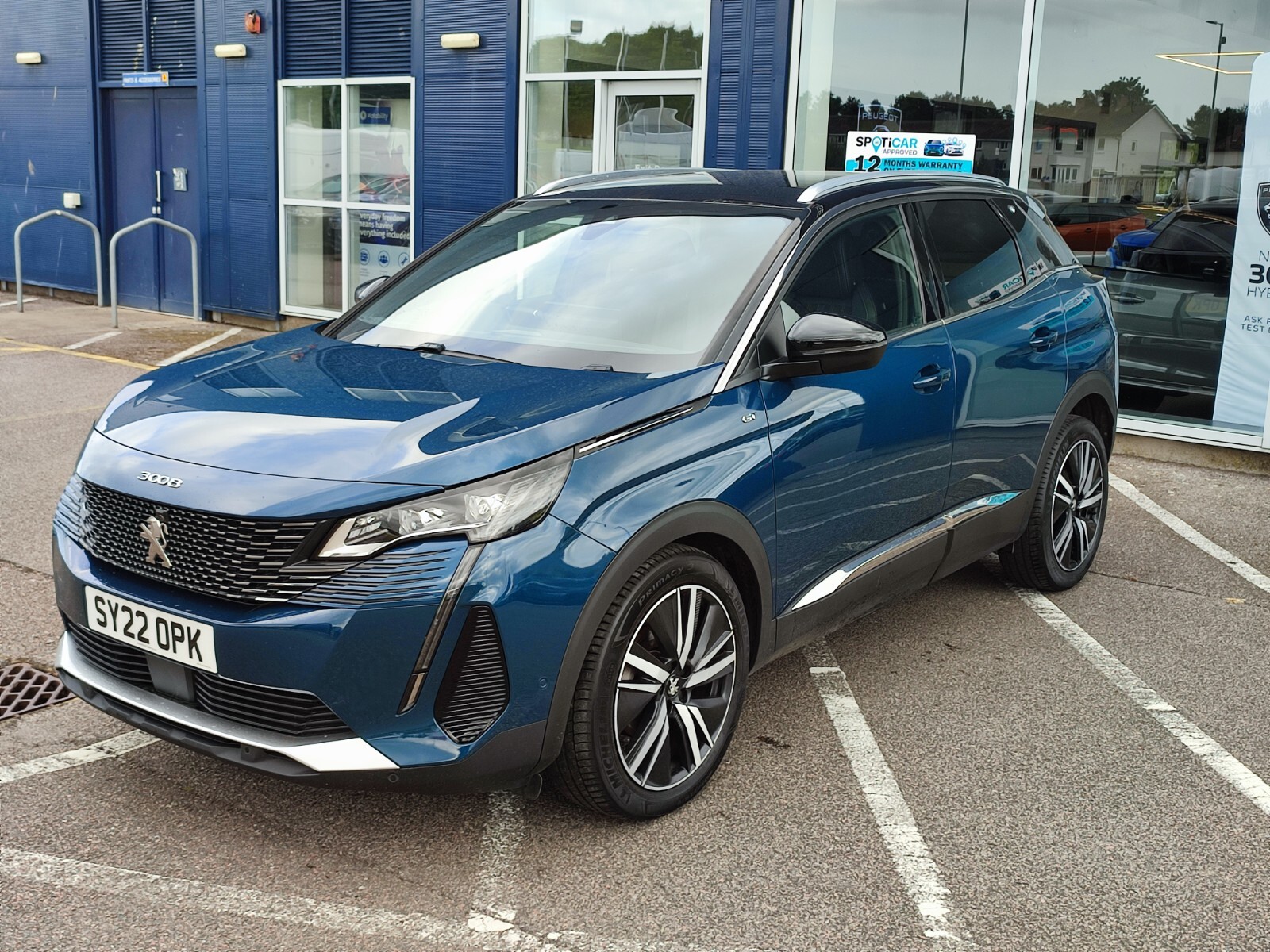 Main listing image - Peugeot 3008