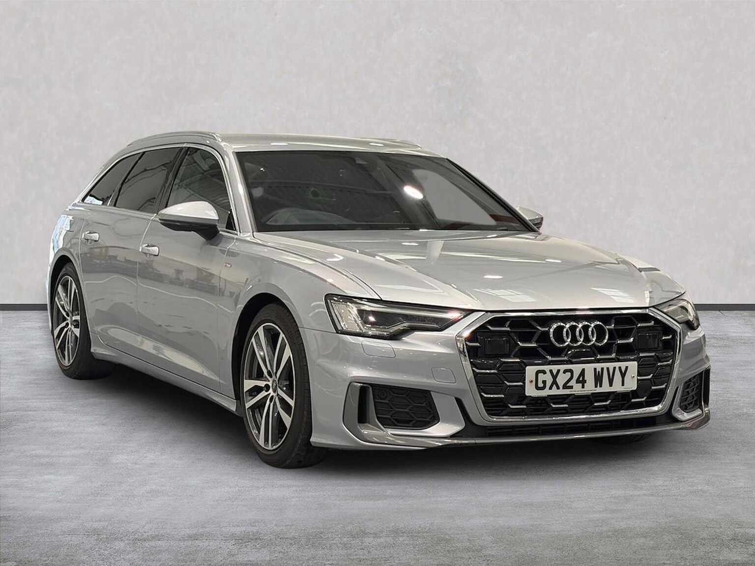 Main listing image - Audi A6