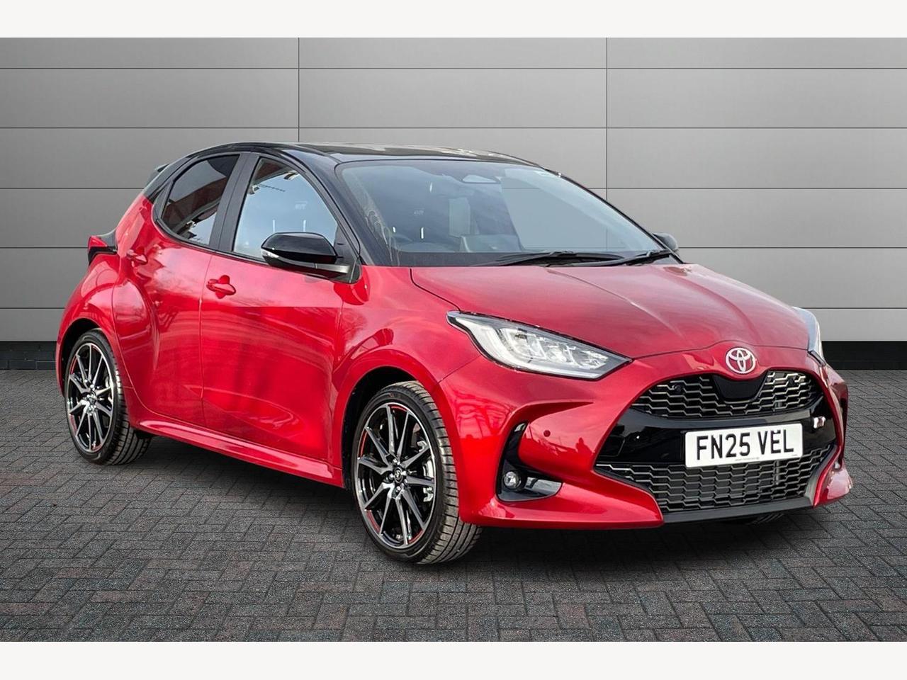 Main listing image - Toyota Yaris