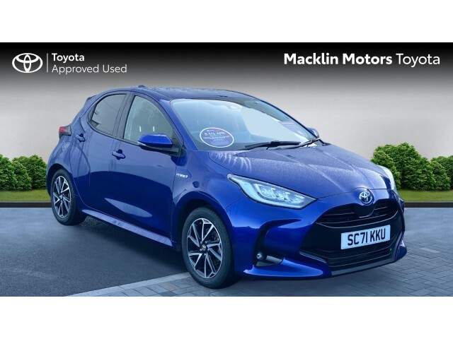 Main listing image - Toyota Yaris