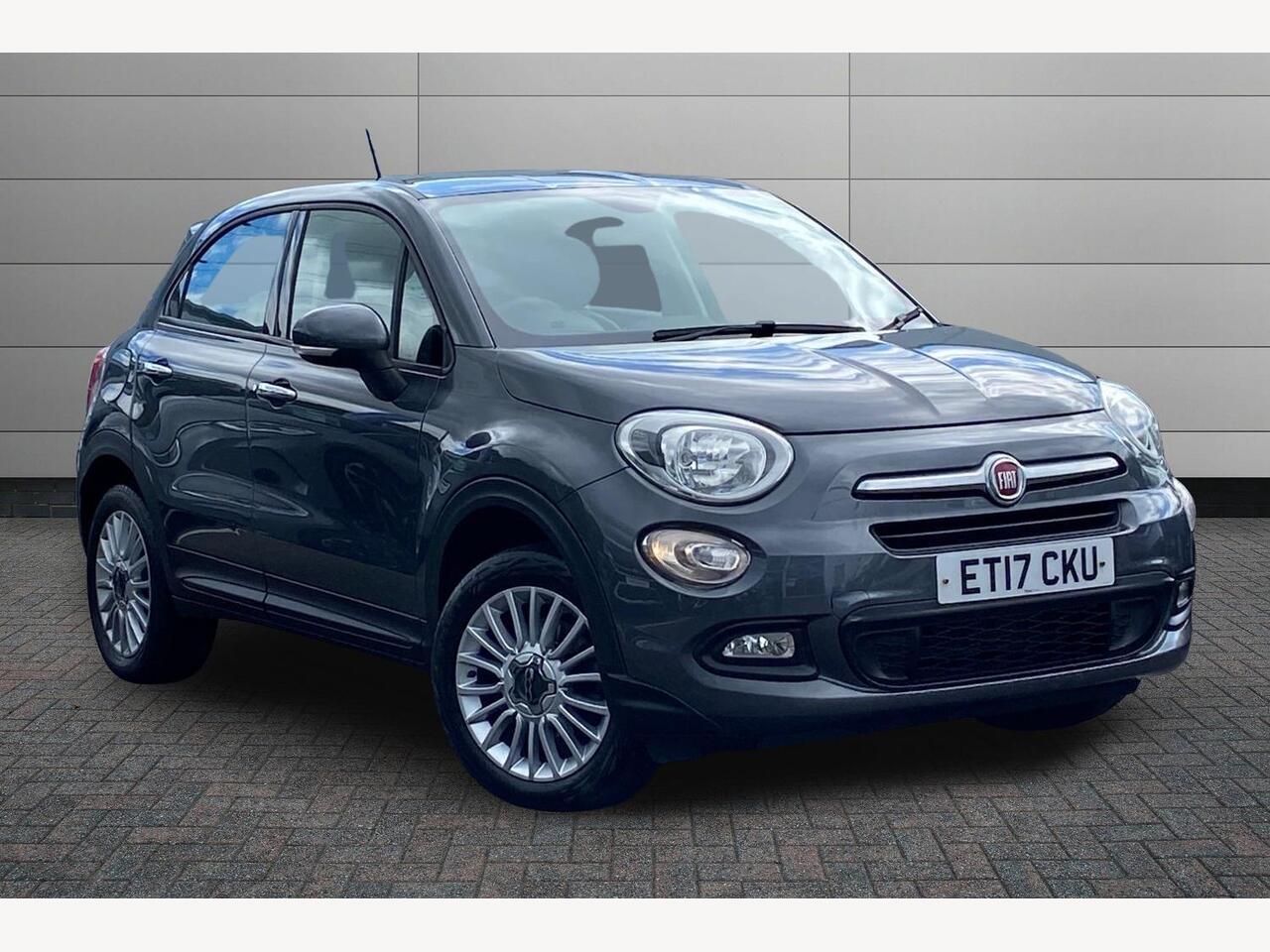 Main listing image - Fiat 500X