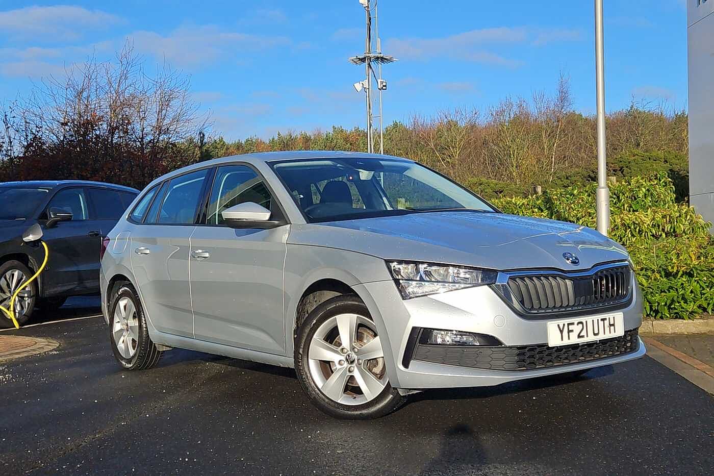 Main listing image - Skoda Scala