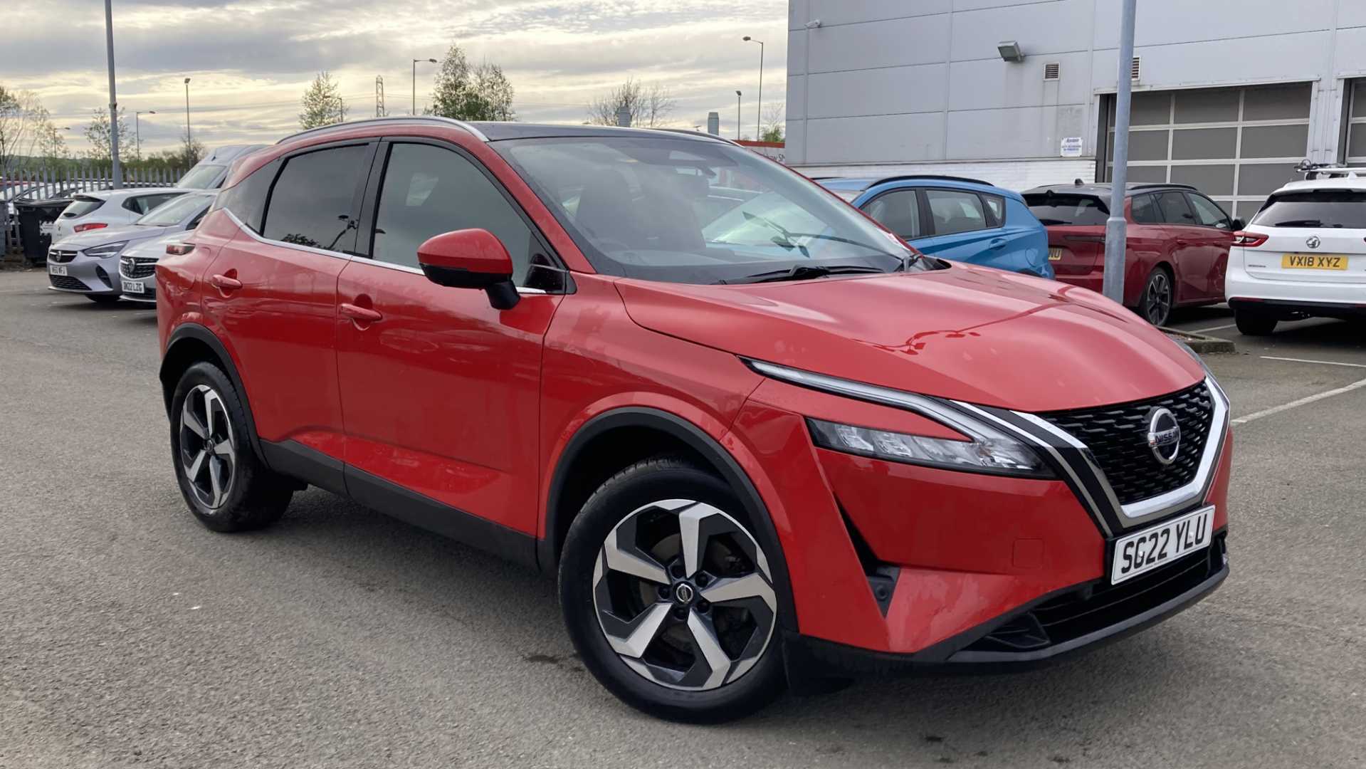 Main listing image - Nissan Qashqai