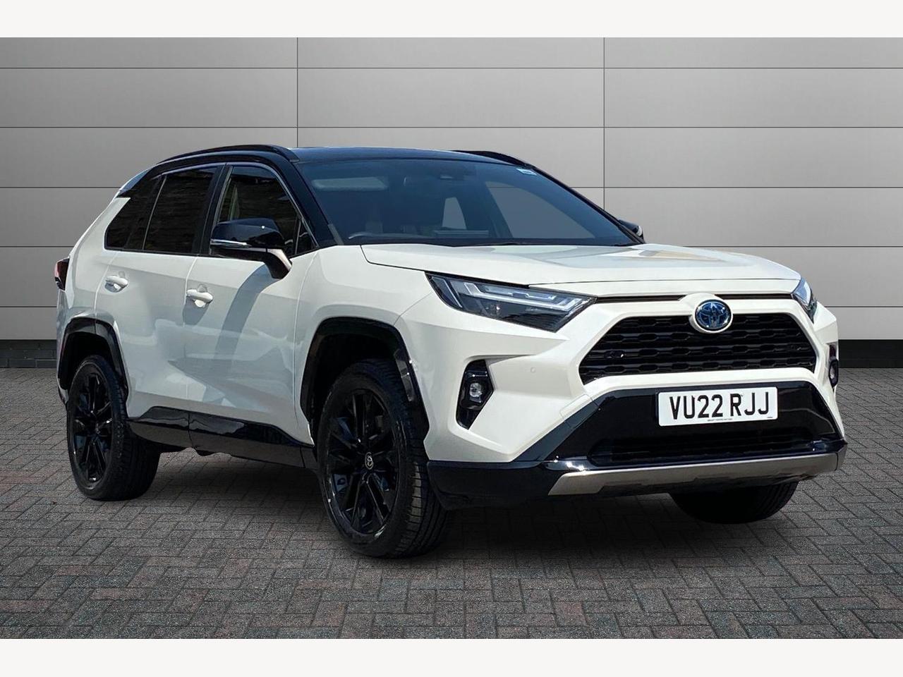 Main listing image - Toyota RAV4