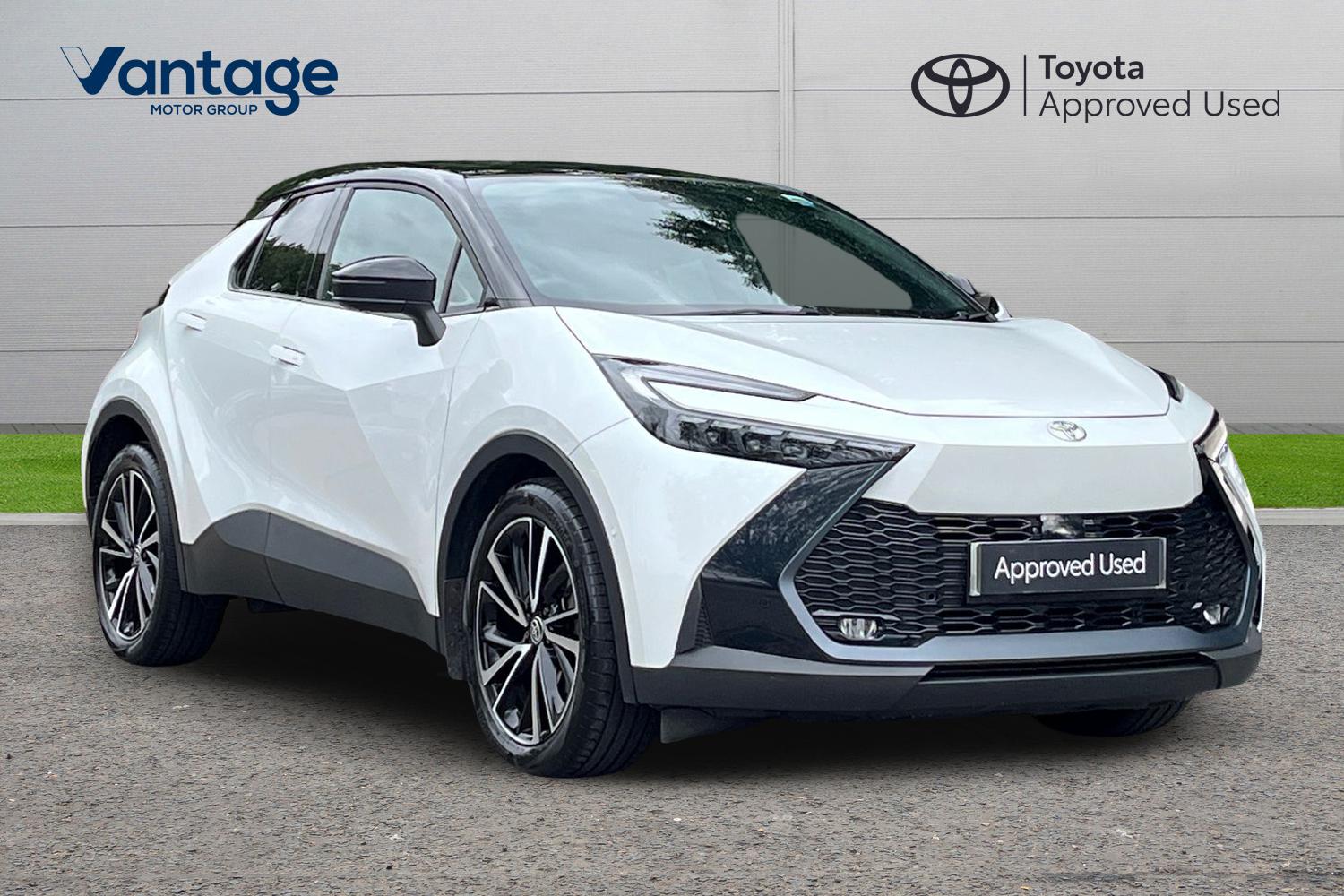 Main listing image - Toyota C-HR