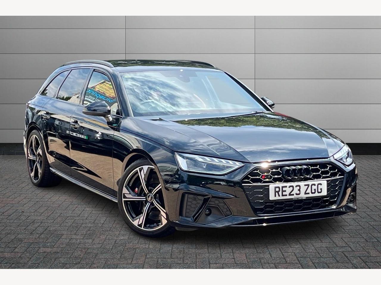 Main listing image - Audi S4