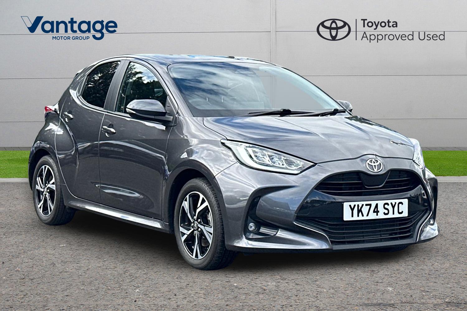 Main listing image - Toyota Yaris