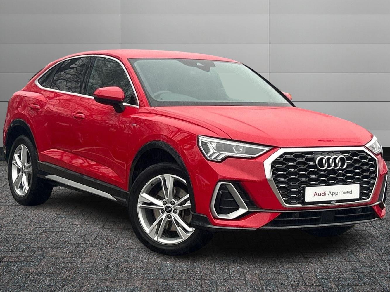 Main listing image - Audi Q3