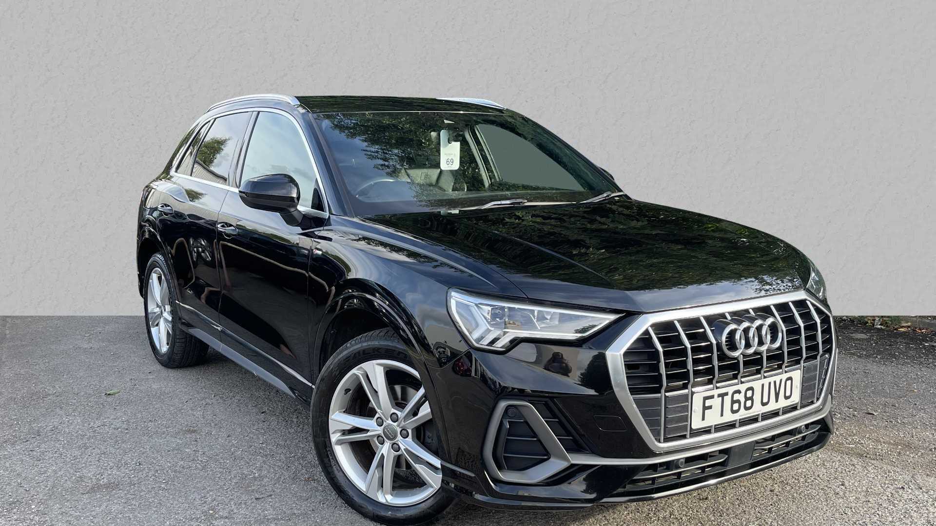 Main listing image - Audi Q3