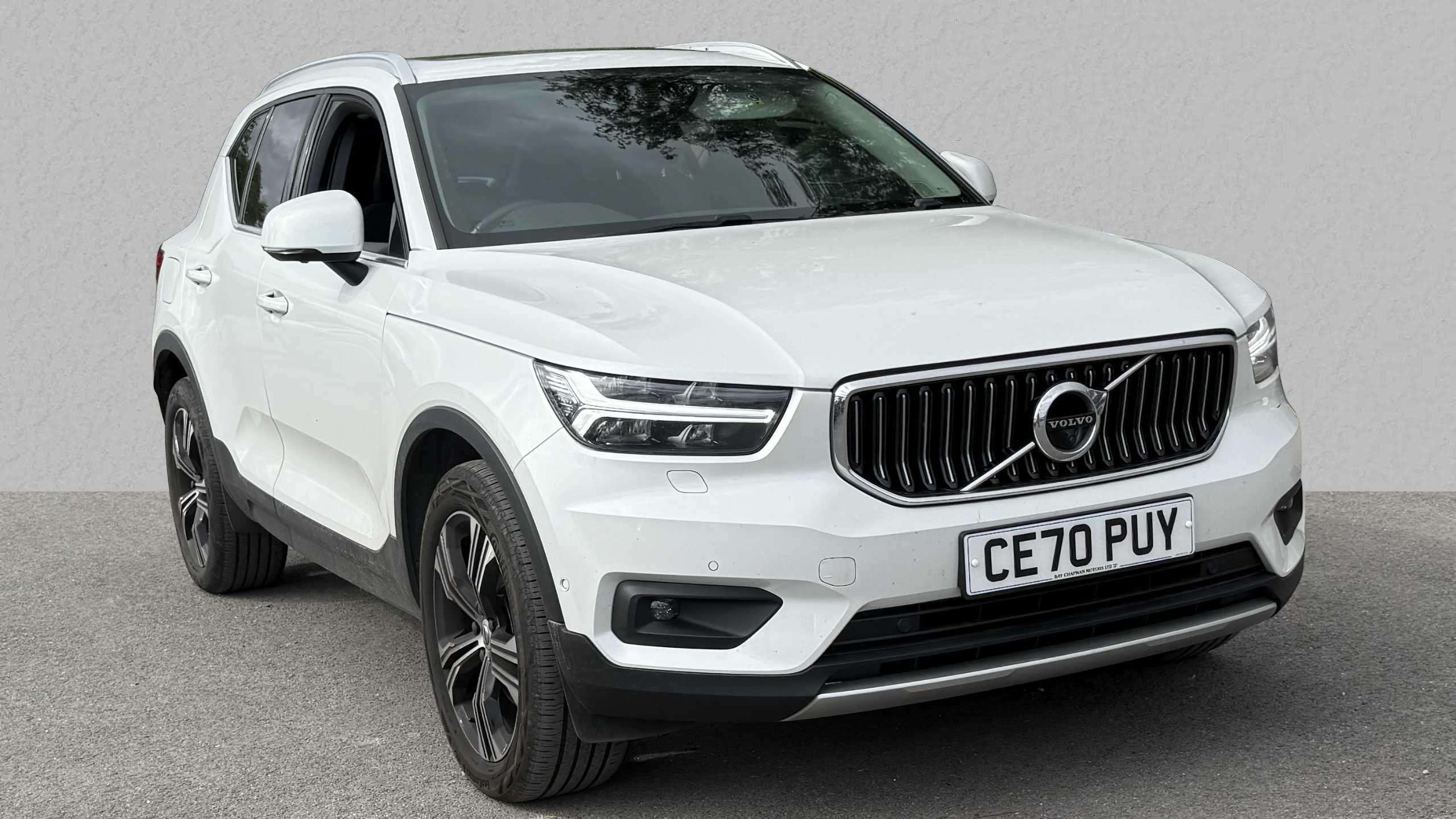 Main listing image - Volvo XC40