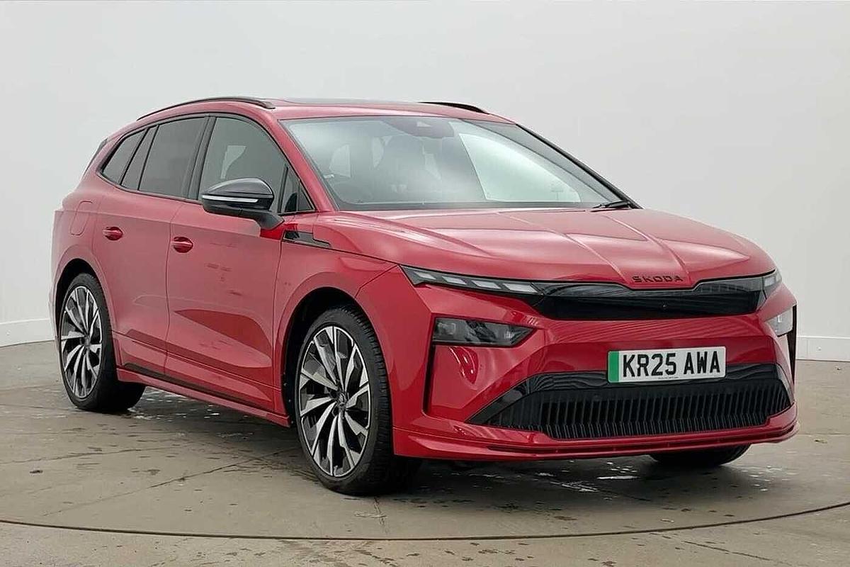 Main listing image - Skoda Enyaq